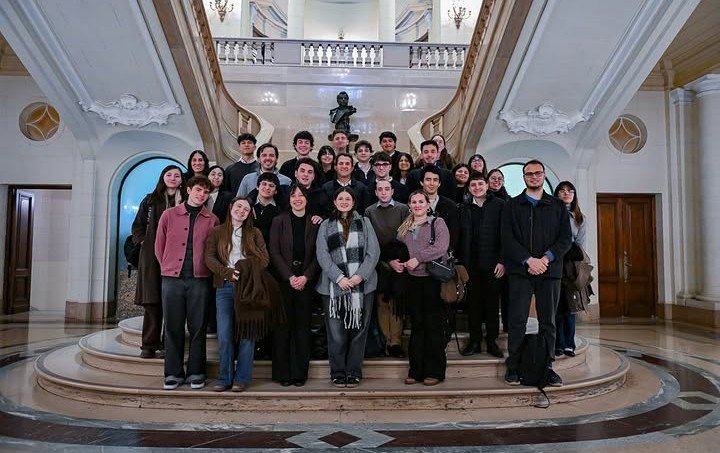 Estudiantes de Ciencias Políticas de la UBA vivieron jornada de aprendizaje en la Legislatura porteña